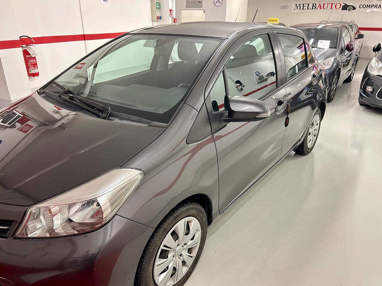 Toyota Yaris 1.0 5 porte Lounge