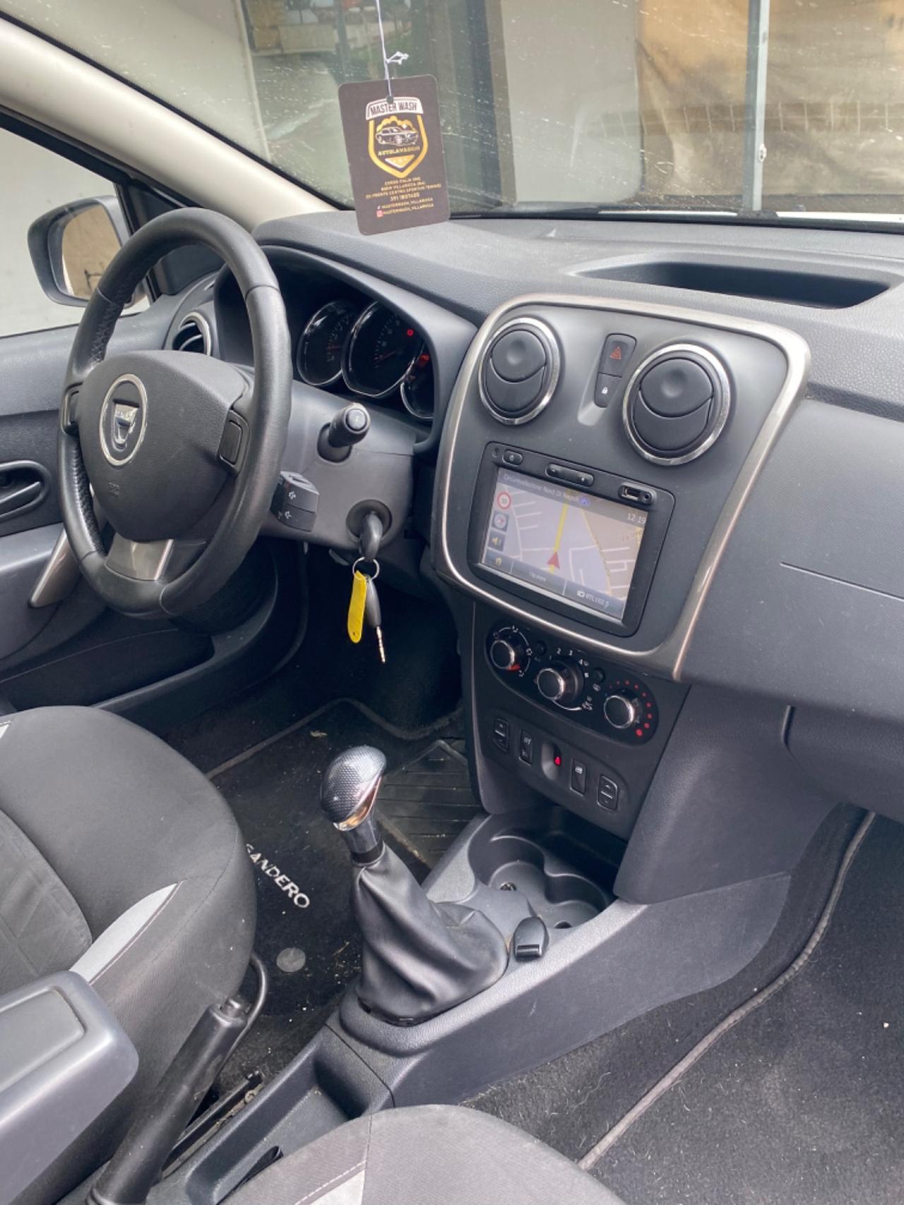 Dacia Sandero Stepway 1.5dci 2015 Full Navi