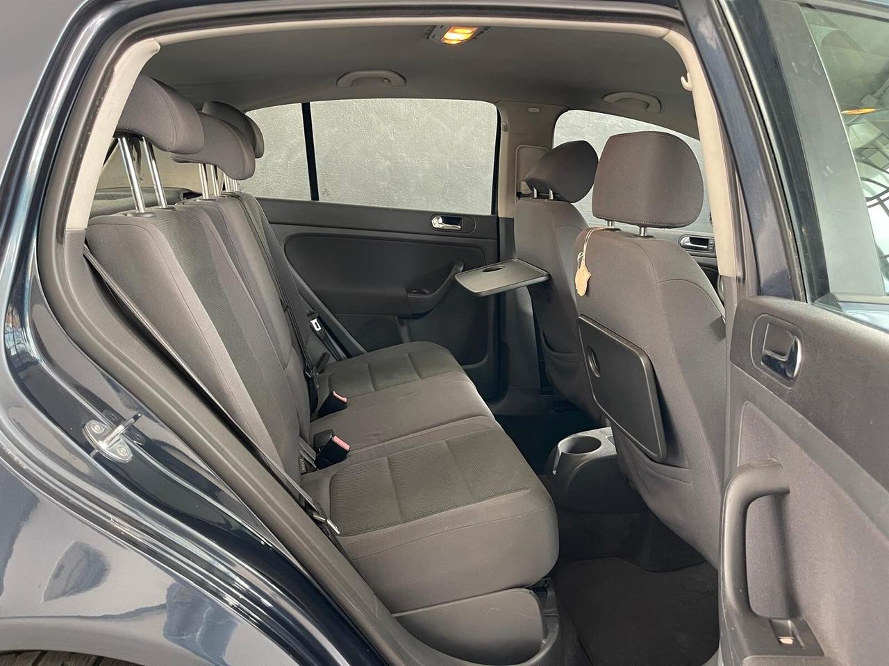 Volkswagen Golf Plus 1.6 16V FSI Comfortline