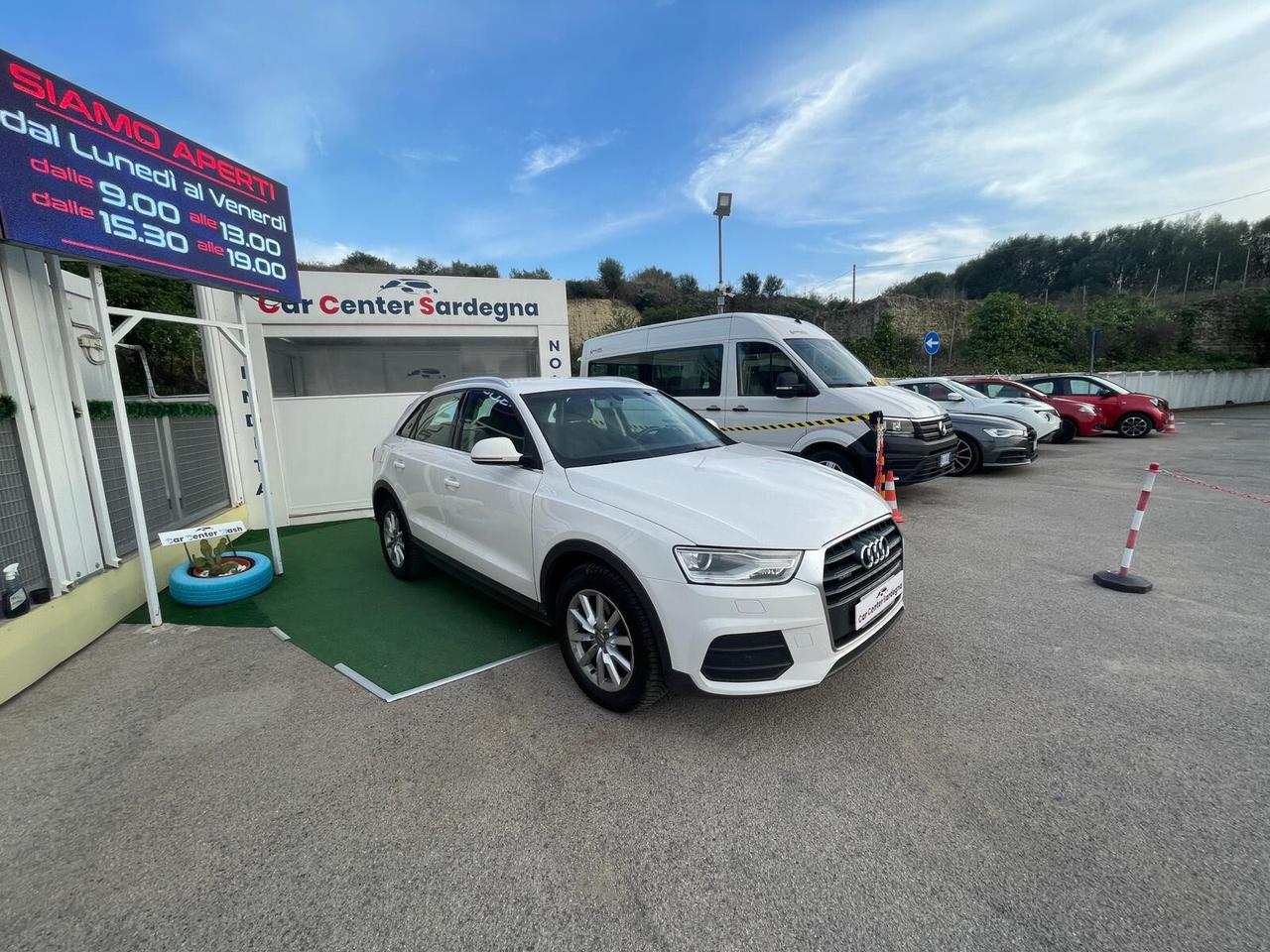 Audi Q3 2.0 TDI 150 CV Business