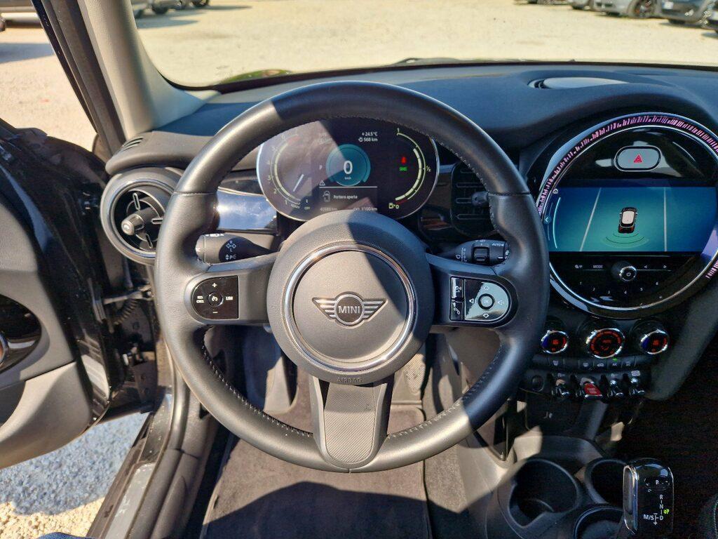Mini Cooper 1.5 TwinPower Turbo Cooper DCT