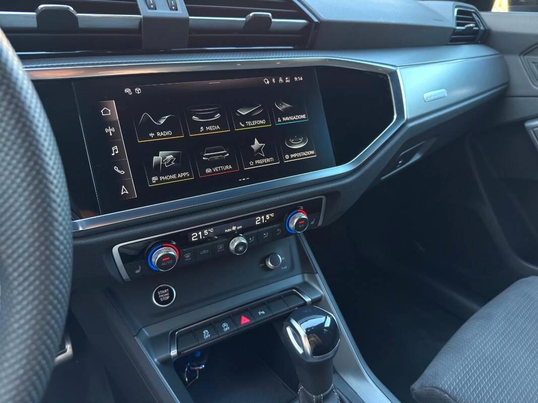 Audi Q3 35 2.0 tdi S line edition s-tronic