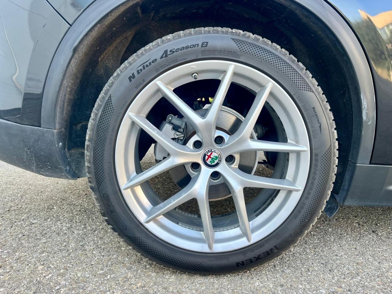 Alfa Romeo Stelvio 2.2diesel 210CV 2017 132.000km perfetta