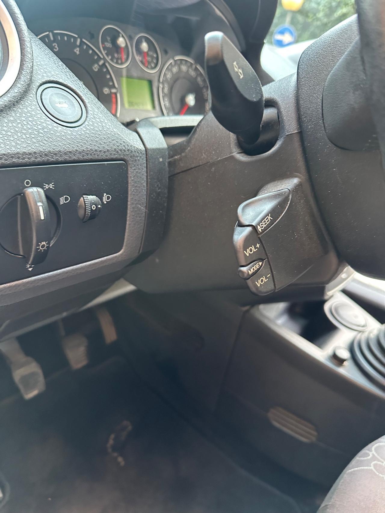 Ford Fiesta 1.2 82 CV 5 porte Titanium