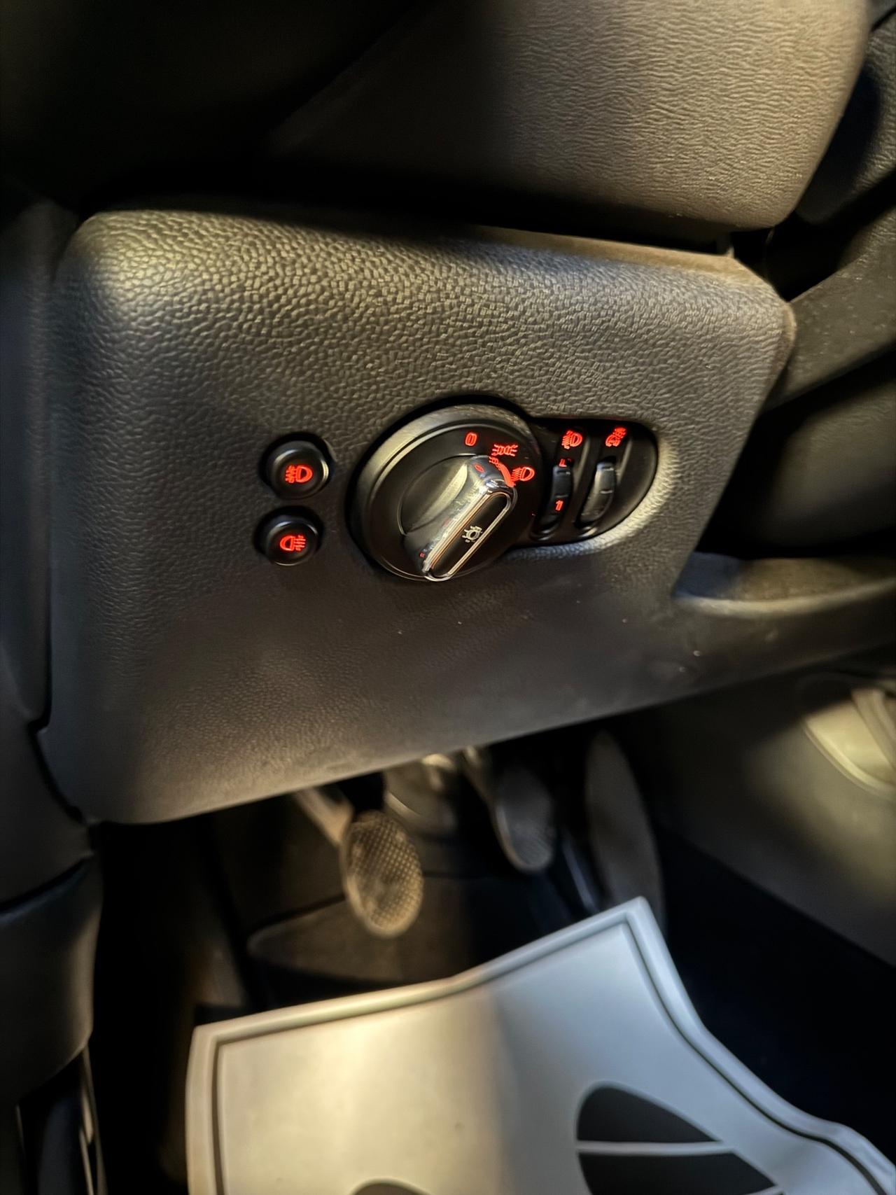 Mini 1.5 One D Hype ADATTA A NEOPATENTATI (EURO6)