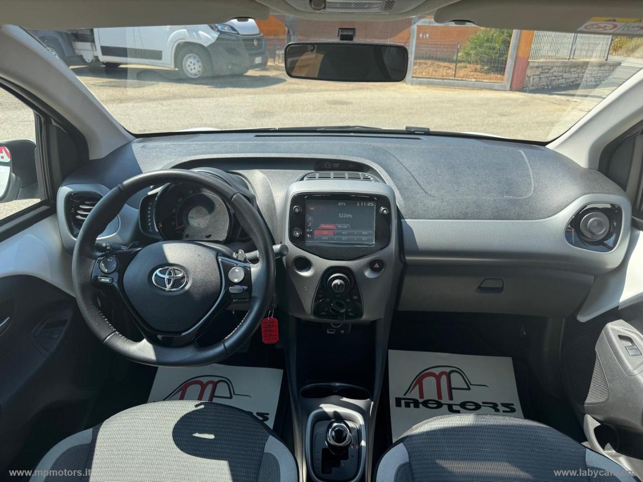 TOYOTA AYGO CONNECT 5P. AUTOMATICA 1.0 72CV