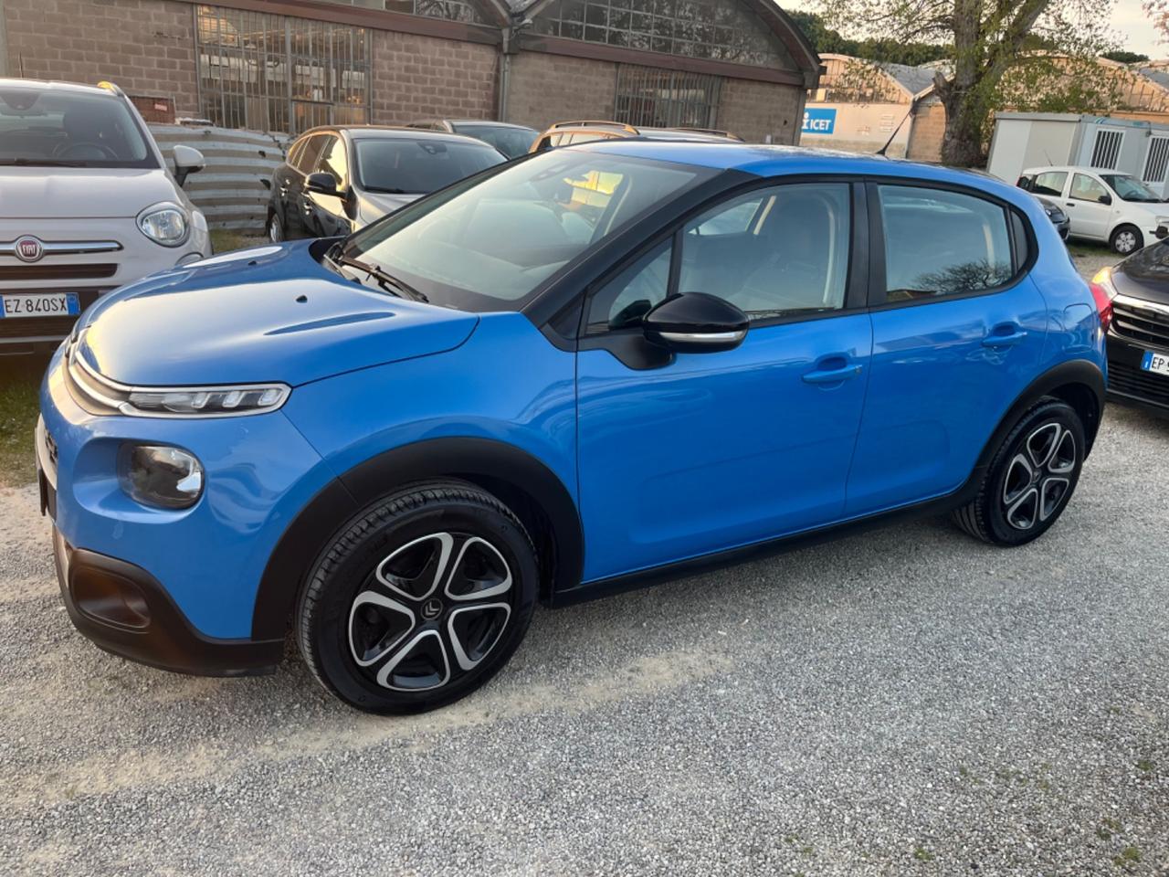 Citroen C3 PureTech 82 Shine 2018 1.2 BENZINA 84.000 KM