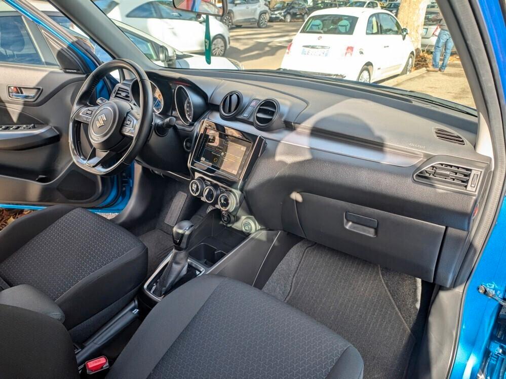 Suzuki SWIFT 1.2 Hybrid AUTOMATICA FULL TOP