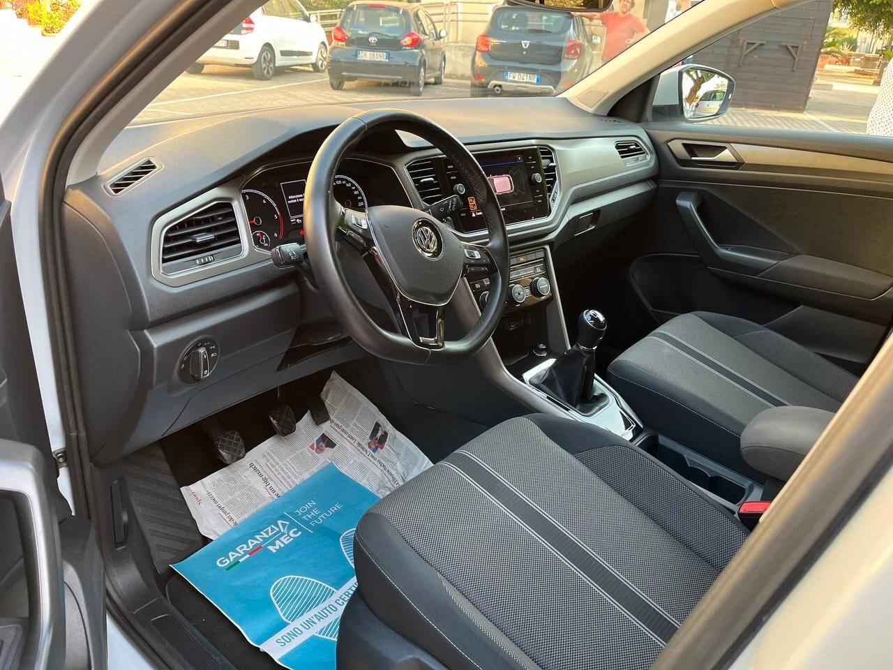 Volkswagen T-Roc 1.6 TDI SCR Business BlueMotion Technology