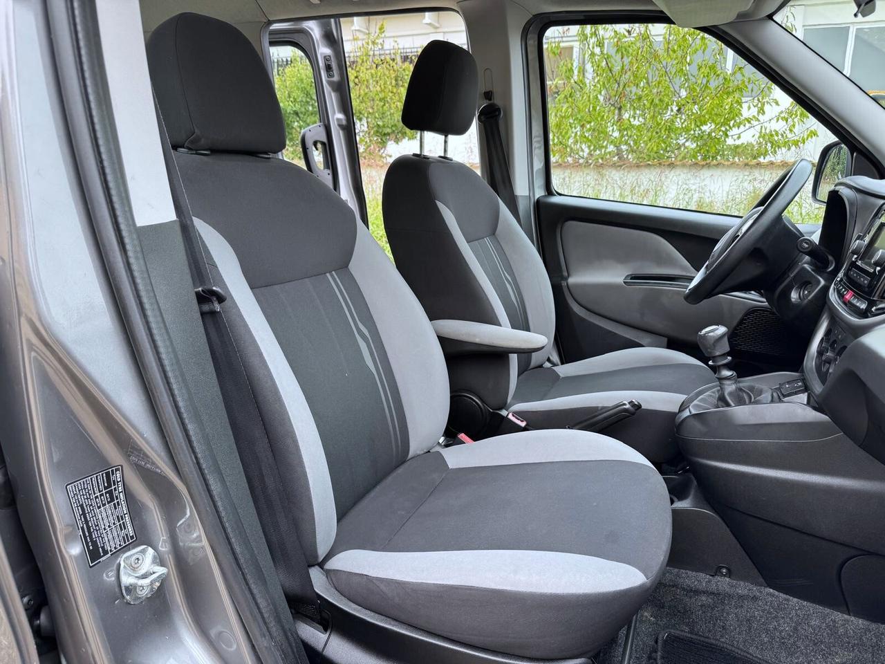 FIAT DOBLO 1.6 MJT XL PEDANA PER DISABILI