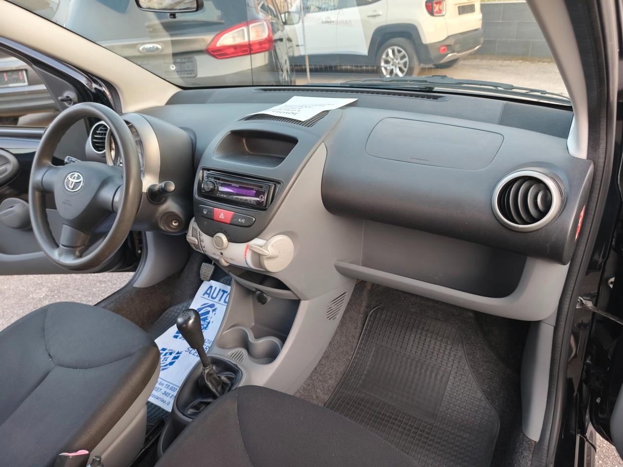 Toyota Aygo 1.0 BENZINA FULL OPTIONAL