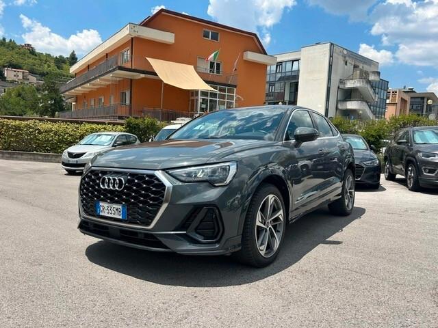 Audi Q3 35 TDI SPORTBACK S tronic Identity Black