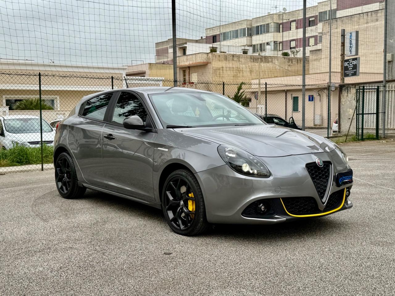 Alfa Romeo Giulietta Sport Carbon look