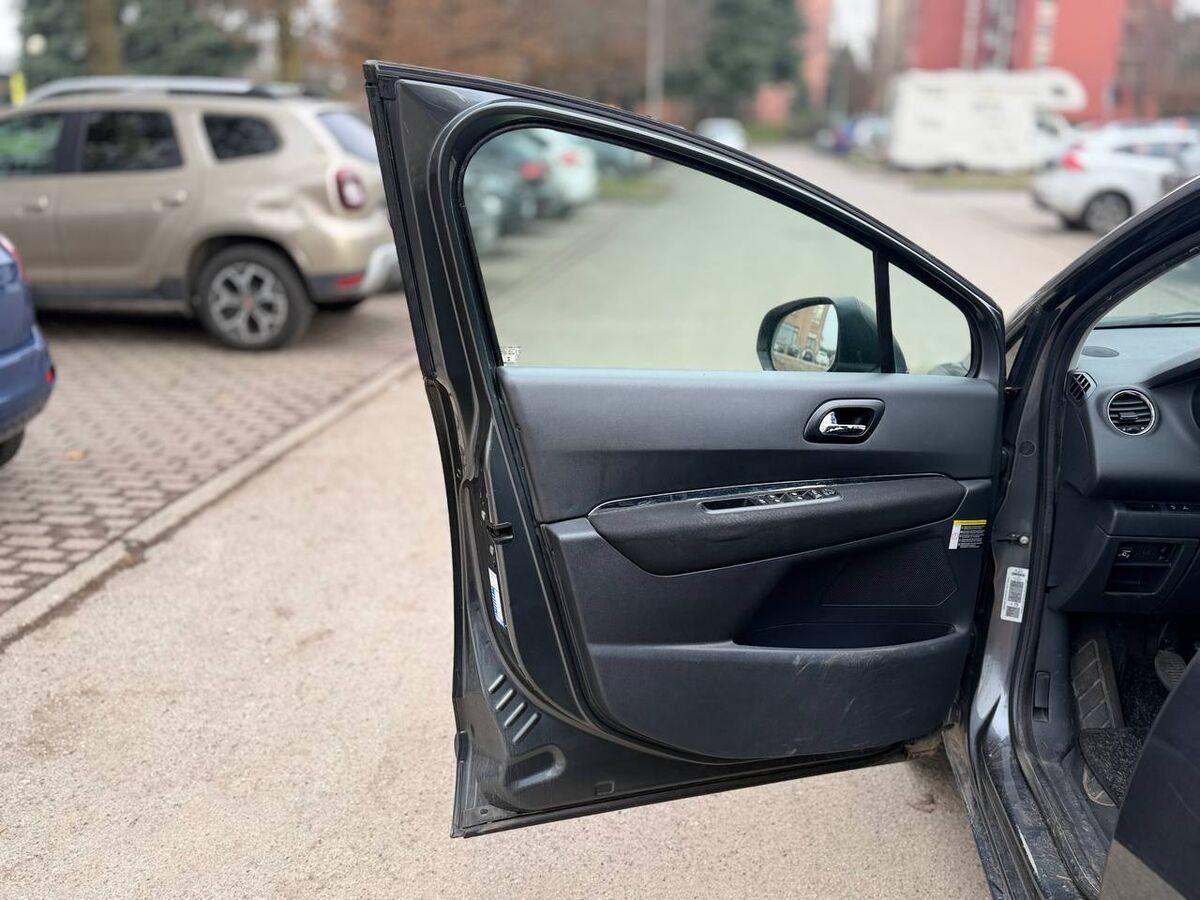 Peugeot 5008 1.6 thp 16v Active (tecno) 156cv