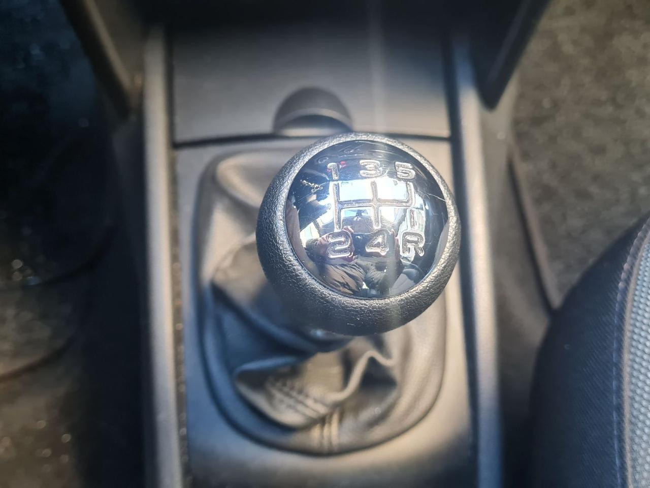 Peugeot 207 1.4 HDI FAP 70 X-Line #8141