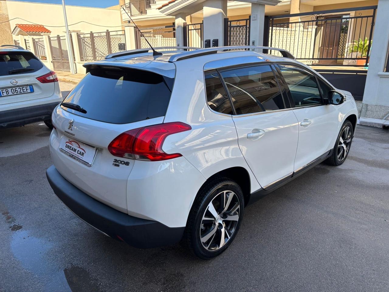 Peugeot 2008 1.6 e-HDi 92 CV Stop&Start Allure TETTO