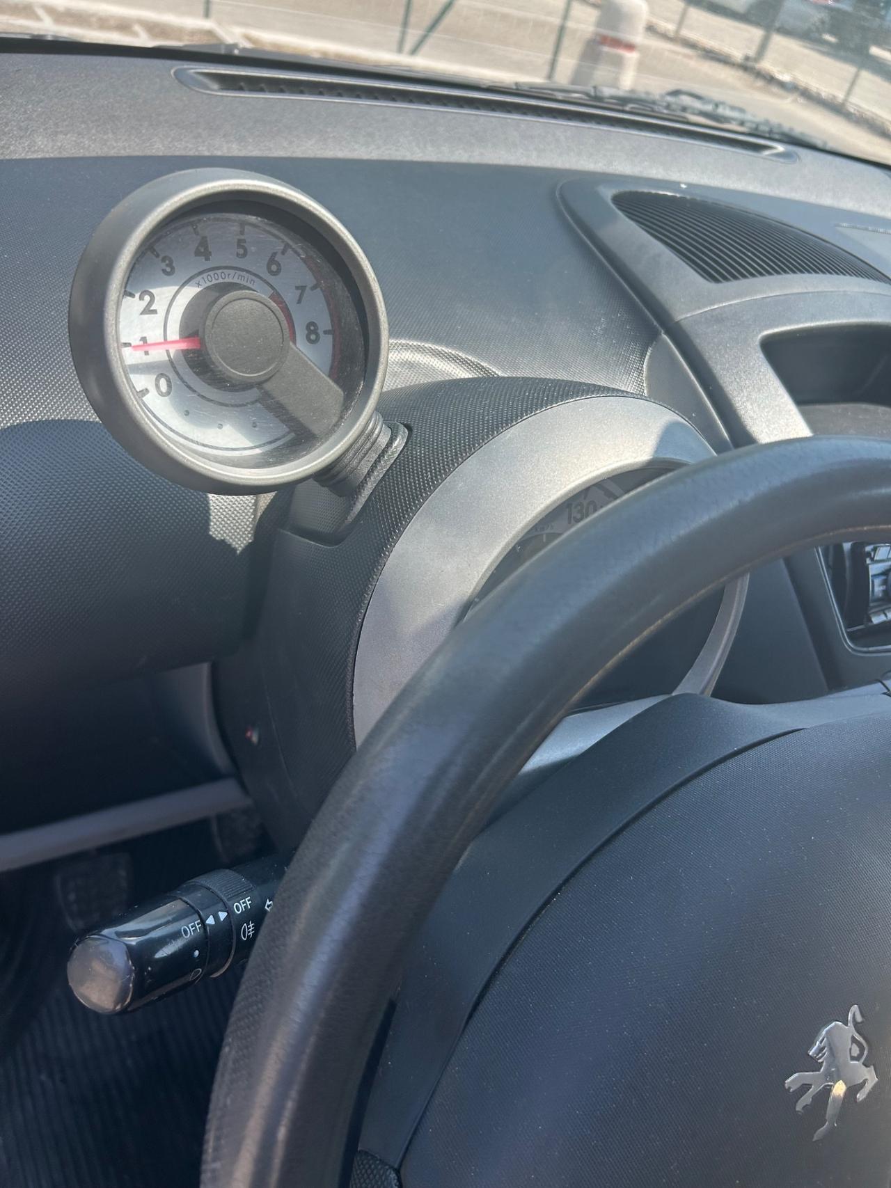 Peugeot 107 1.0 68CV 5p. Sweet Years