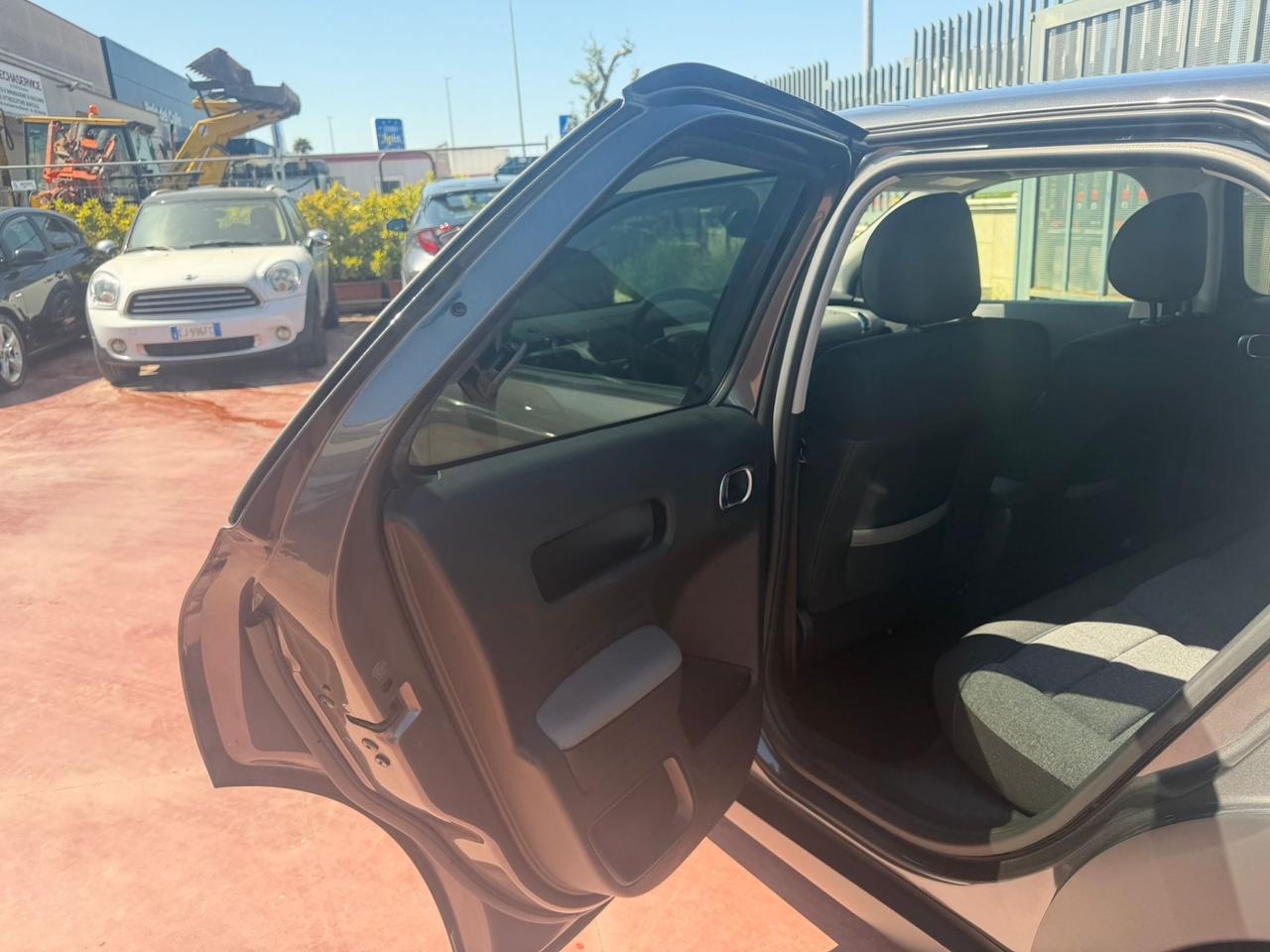 Citroen C4 Cactus BlueHDi 100 S&S Shine