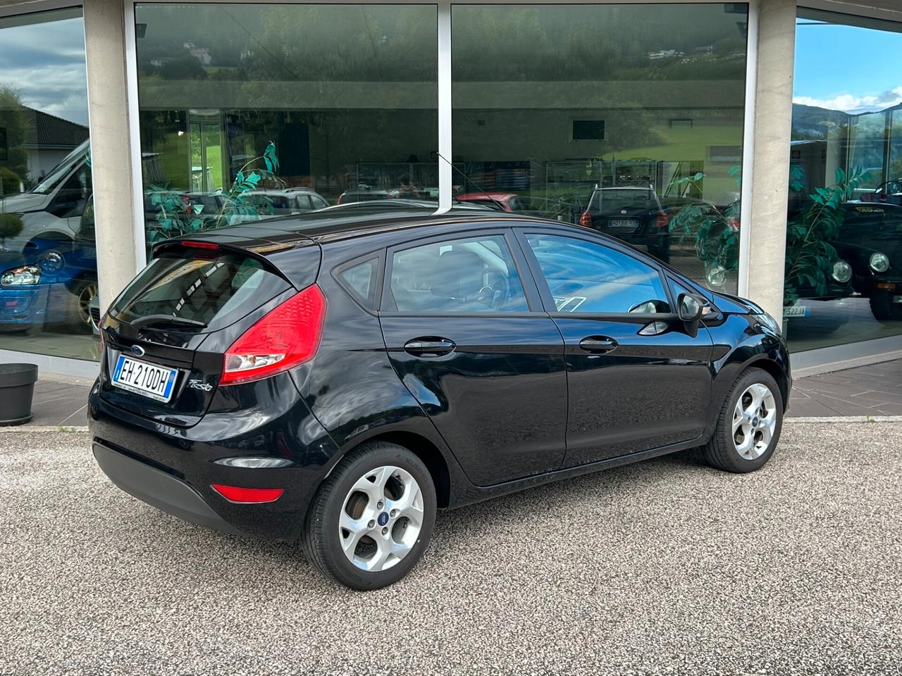 Ford Fiesta 1.2 5p. TITANIUM "OK NEOPATENTATI"