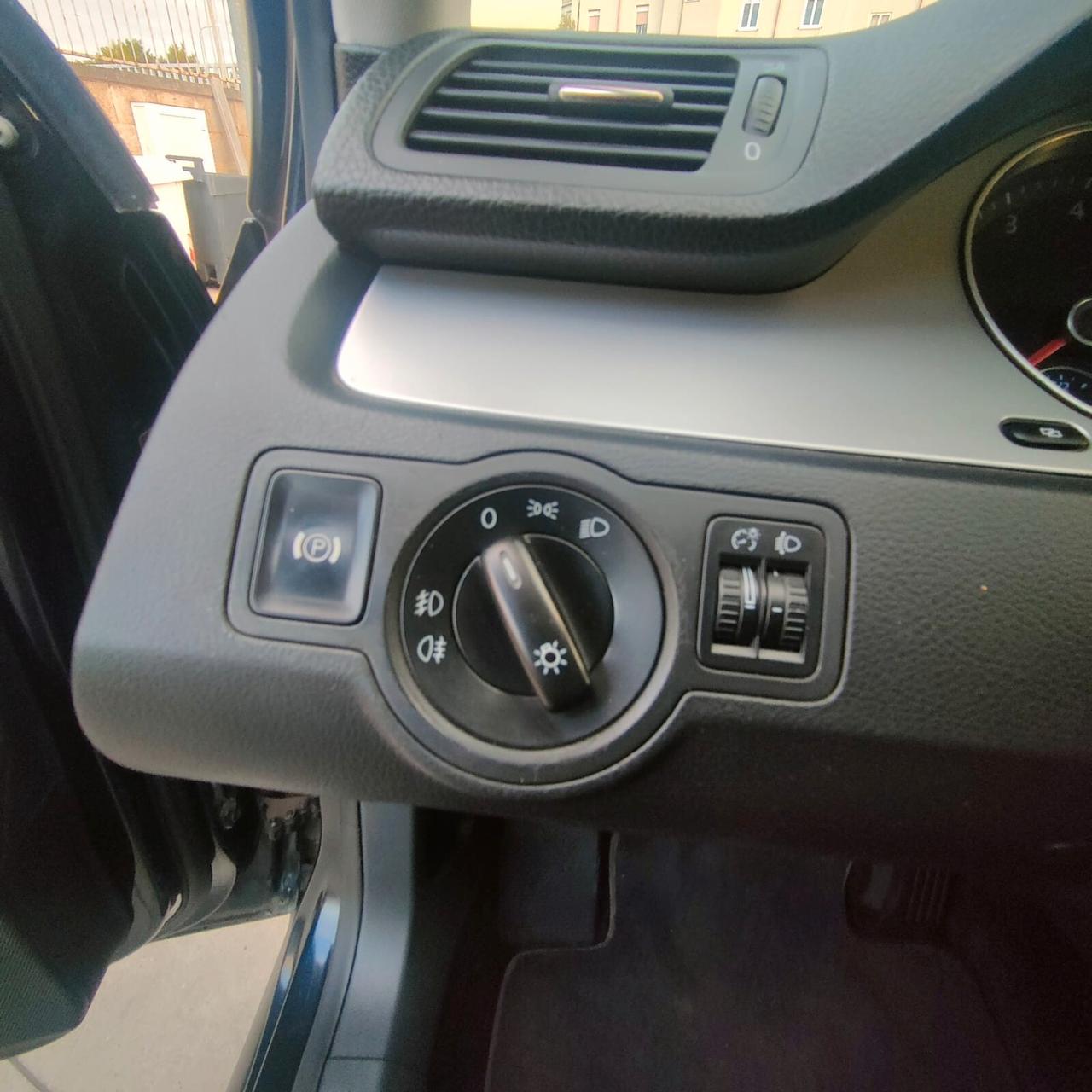 Volkswagen Passat 1.4 16V TSI Var. Comf. EcoFuel