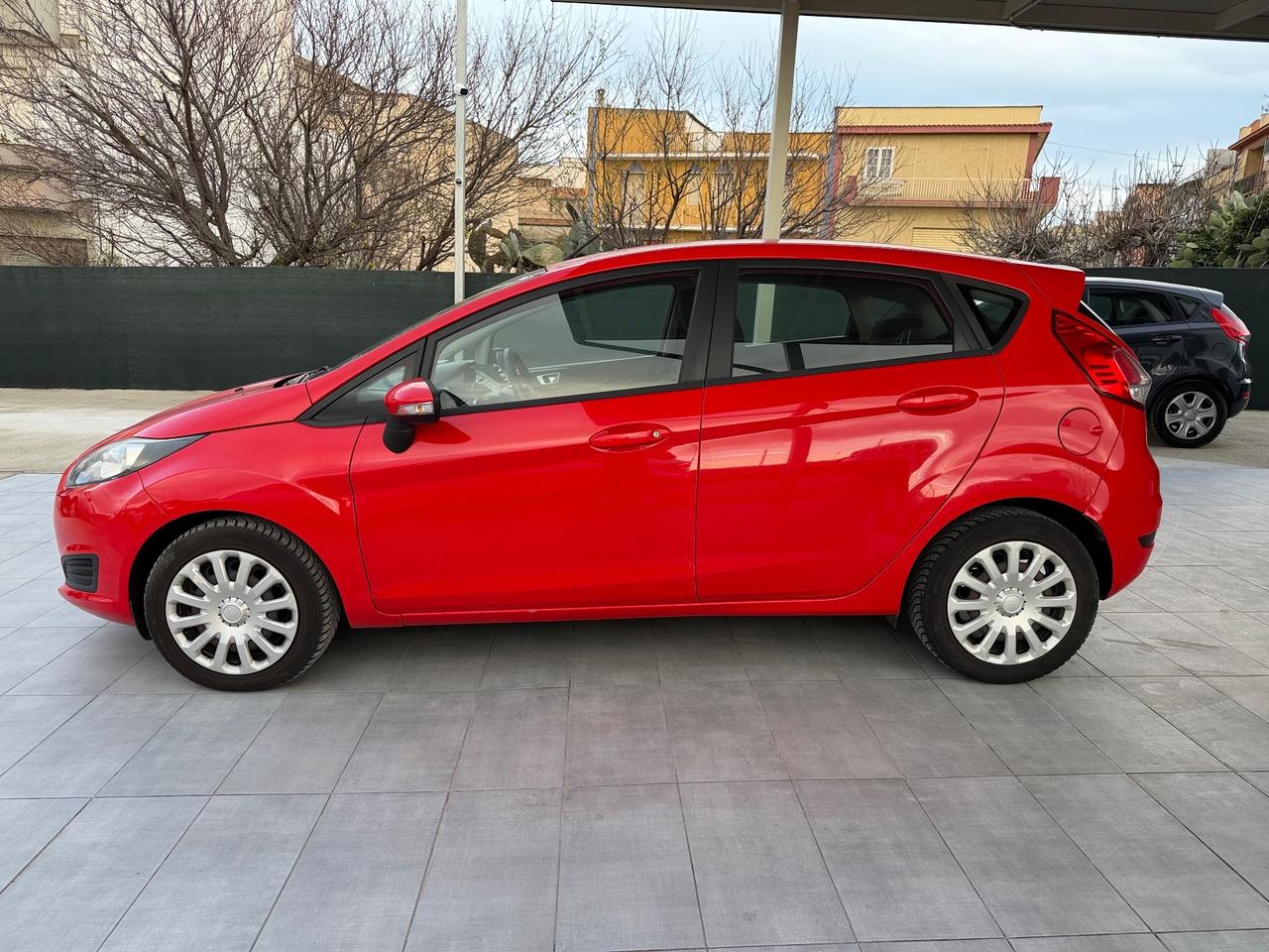 Ford Fiesta 1.5 TDCi 75CV 5 porte Business