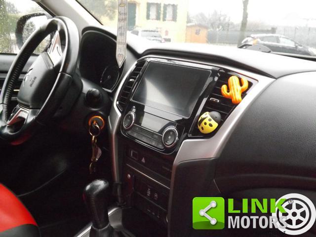 MITSUBISHI L200 2.3 D Club Cab 4x4 Super Select Intense