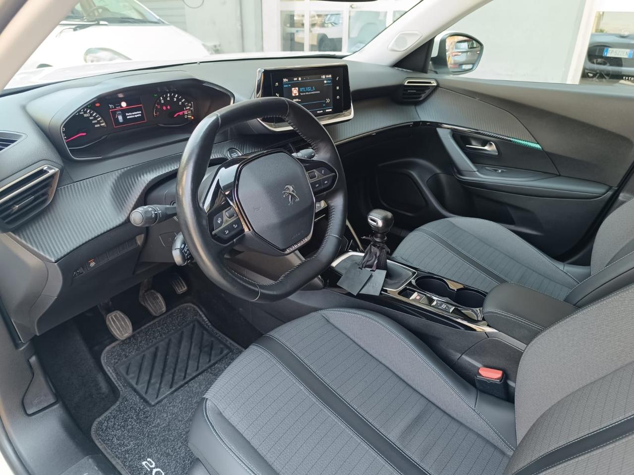 Peugeot 2008 BlueHDi 110 S&S Allure Pack