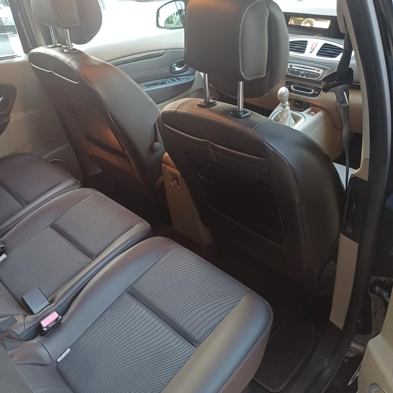 Renault Scenic Scénic X-Mod 1.5 dCi 110CV Luxe
