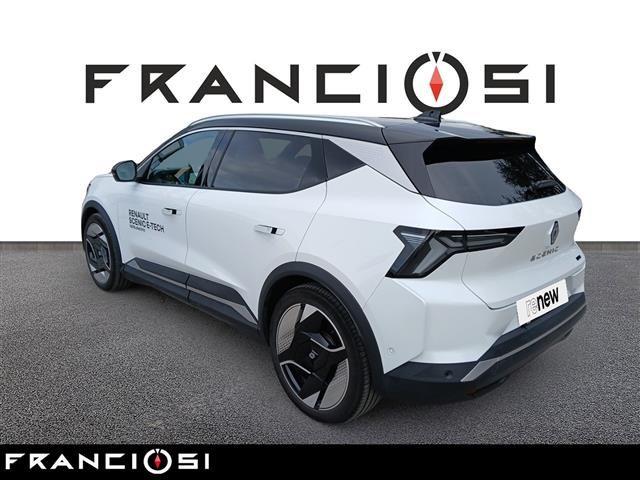 RENAULT Scenic Techno long range 220cv