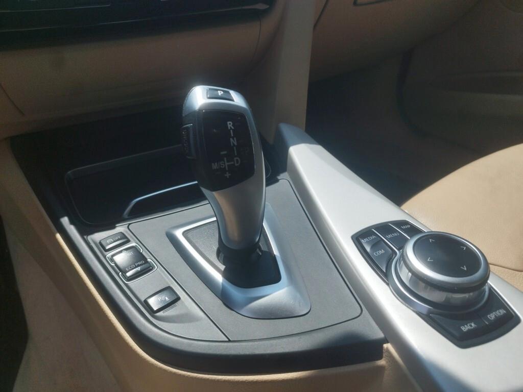 Bmw 320d xDrive Touring