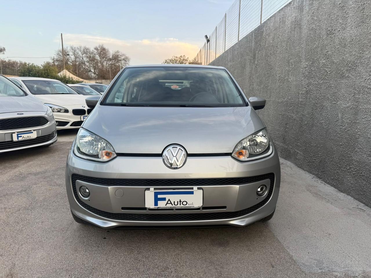 Volkswagen up! 1.0 5p. eco move BlueMotion Technology,128.892 km