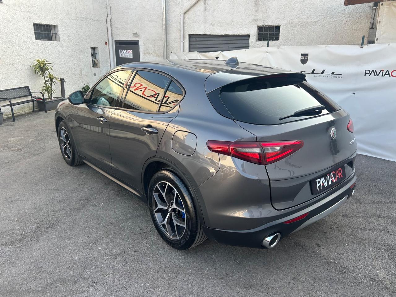 ALFA ROMEO Stelvio 2.2 T.diesel 180CV AT8 RWD Exec.