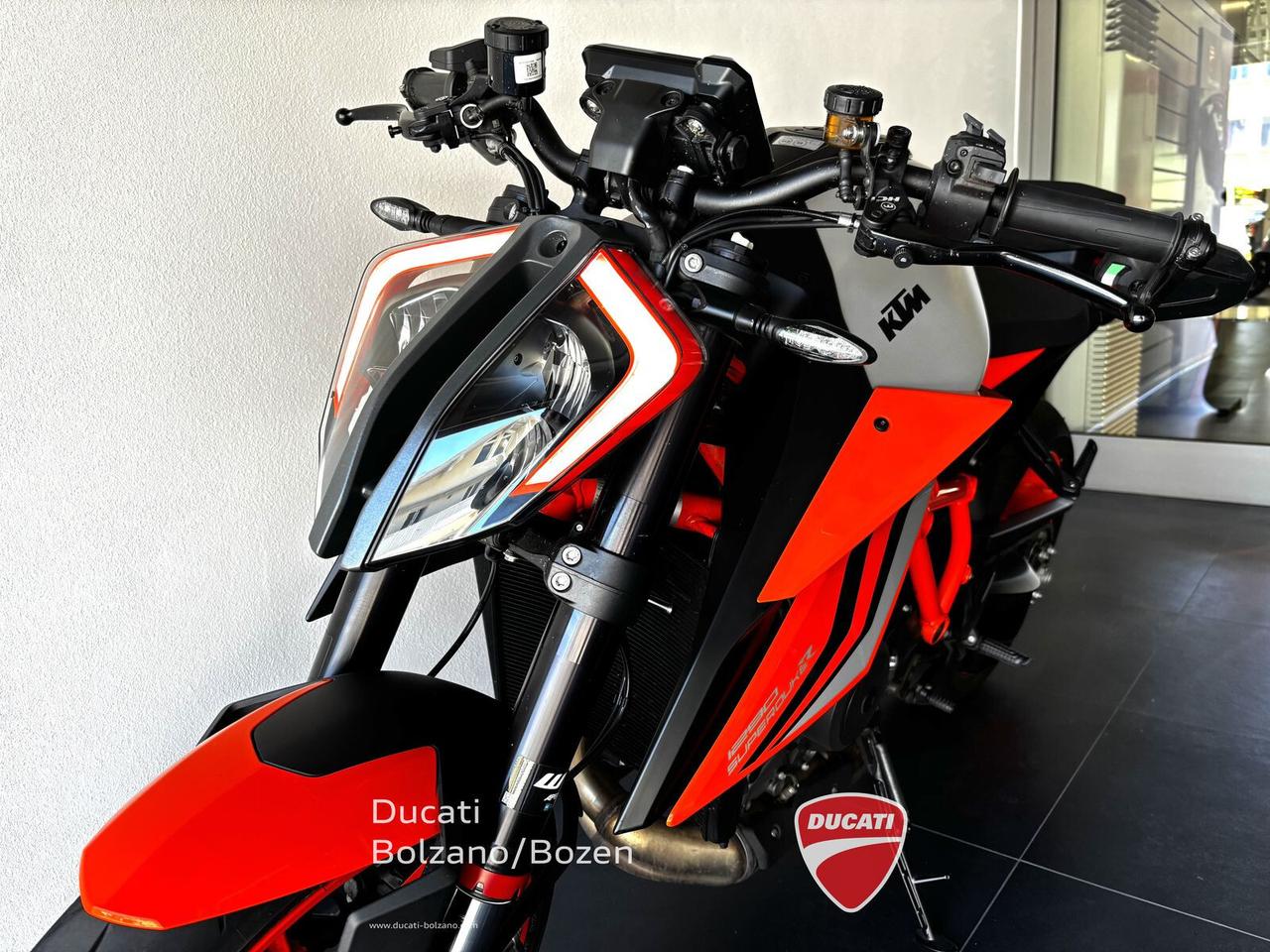 Ktm 1290 Super Duke R