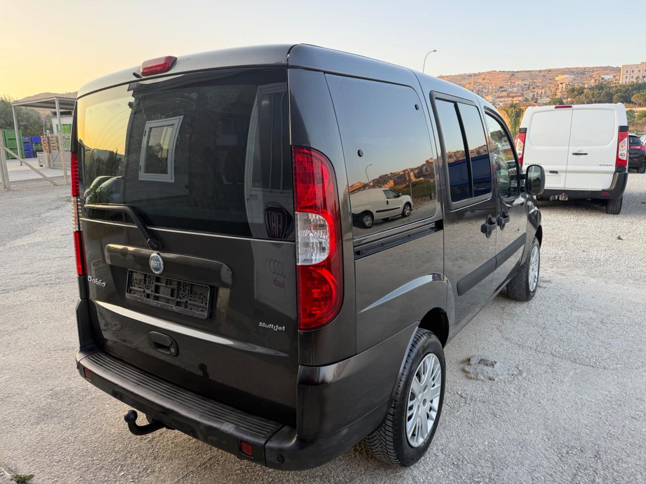 Fiat Doblo Doblò 1.3 MJ 16V Combi 5 p.ti SX