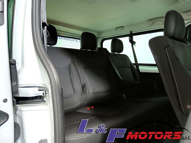 Renault Trafic RENAULT TRAFIC 2.O DCI 9 POSTI PASSO LUNGO