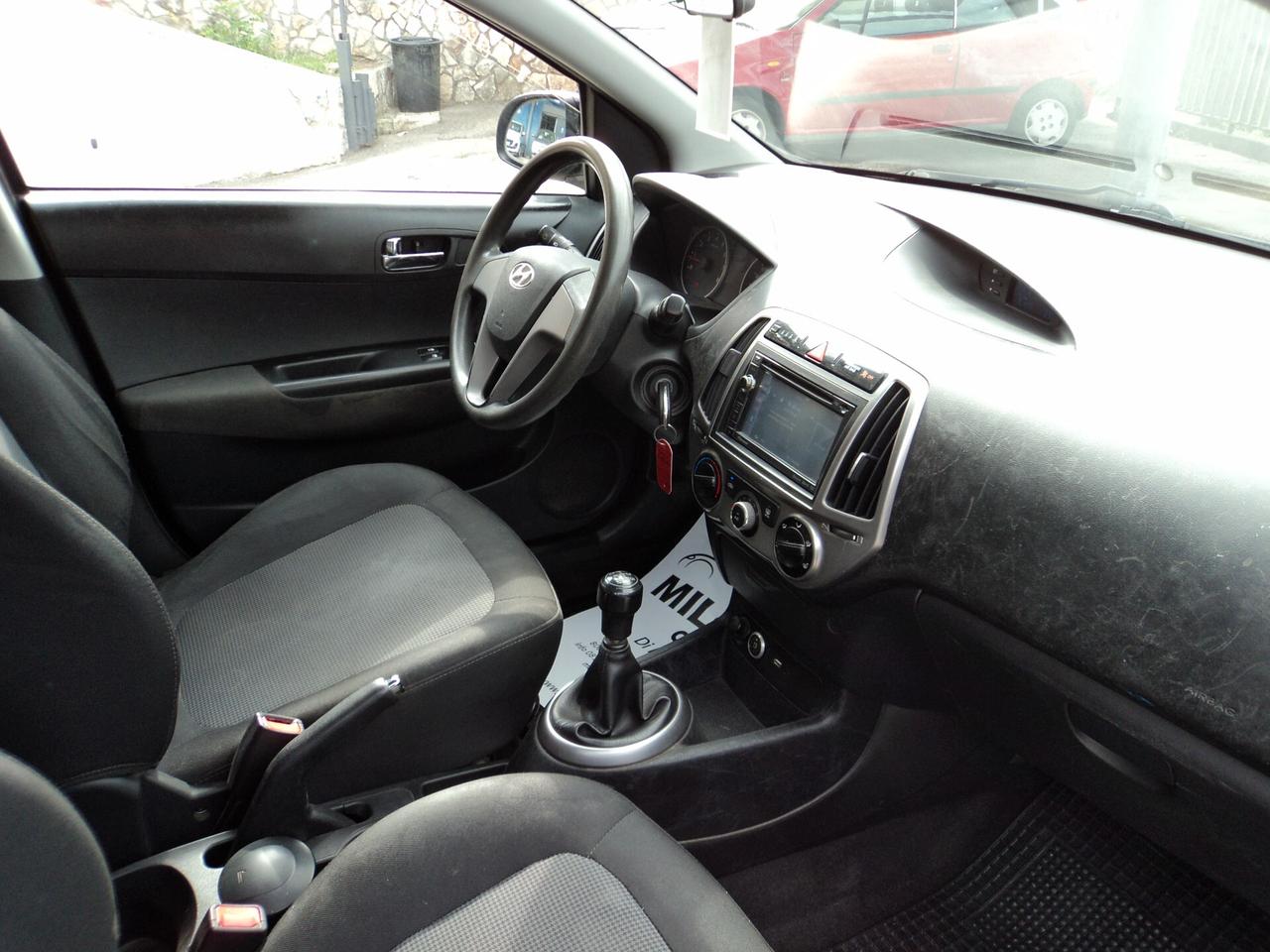 Hyundai i20 1.2 5p. BlueDrive GPL Sound Edition