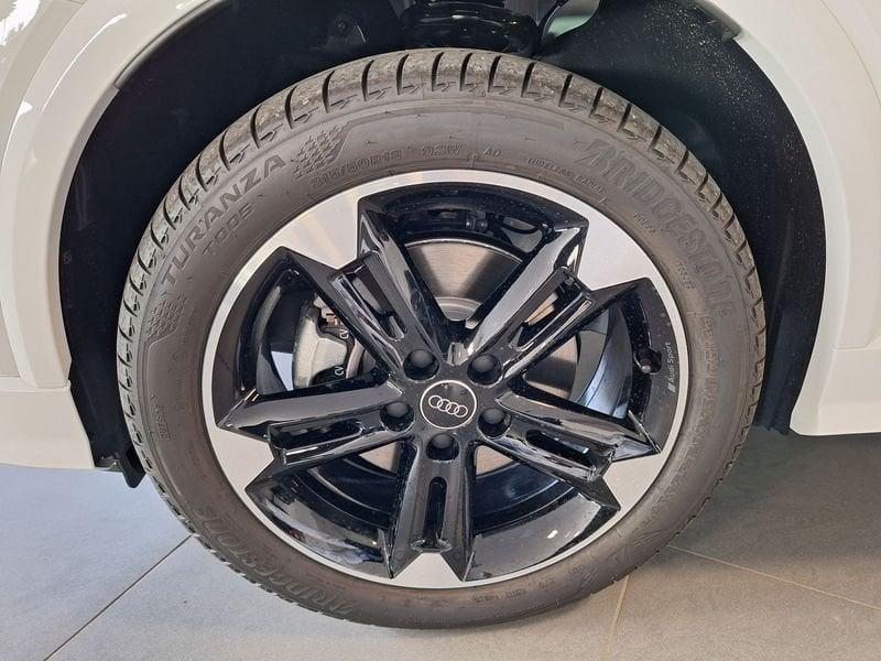 Audi Q2 Q2 35 2.0 tdi S line edition s-tronic