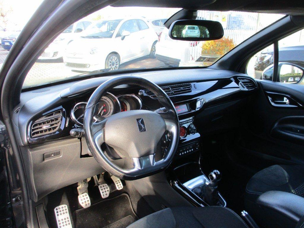 DS Automobiles DS 3 1.6 VTi 120 Just Black - Sensori/ClimaAuto