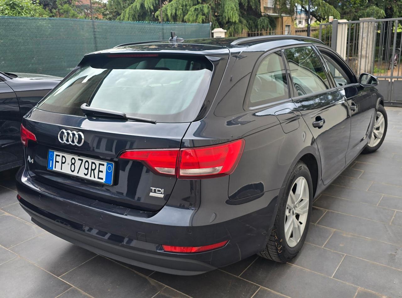 Audi A4 Avant 2.0 TDI 150 CV ultra S tronic Business Sport