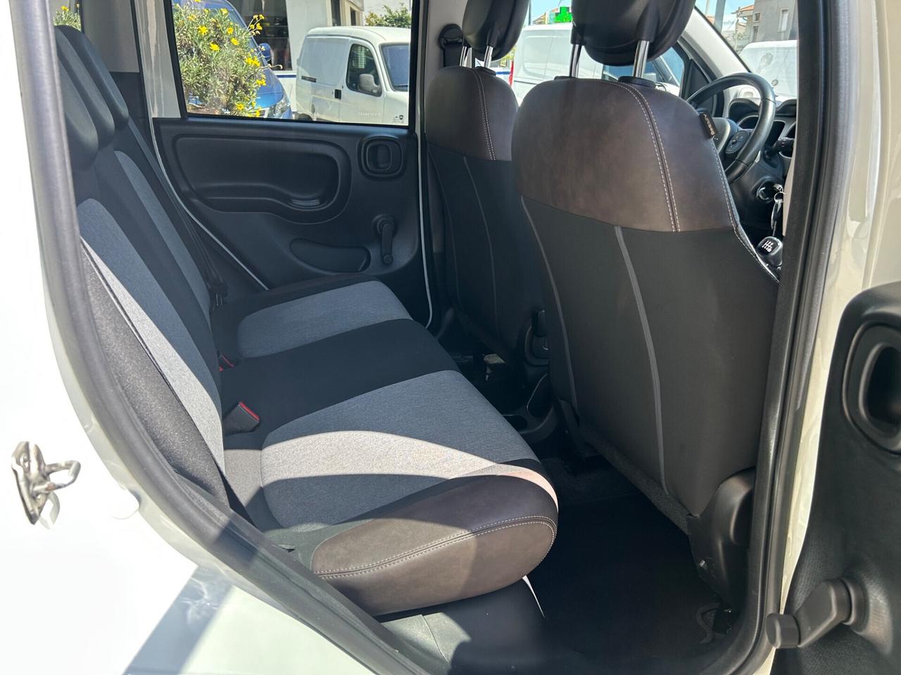 Fiat Panda CROSS 4X4 Benz. ( 60.000 KM ) 12/2020