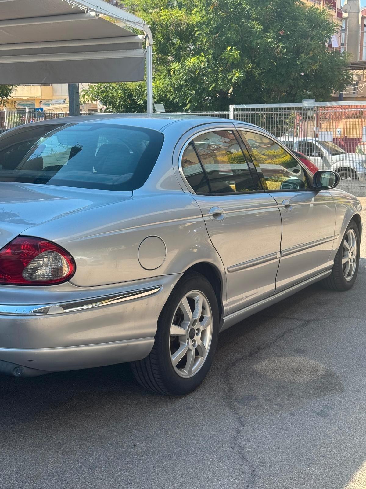 Jaguar X-Type 2.0D cat Executive EU3