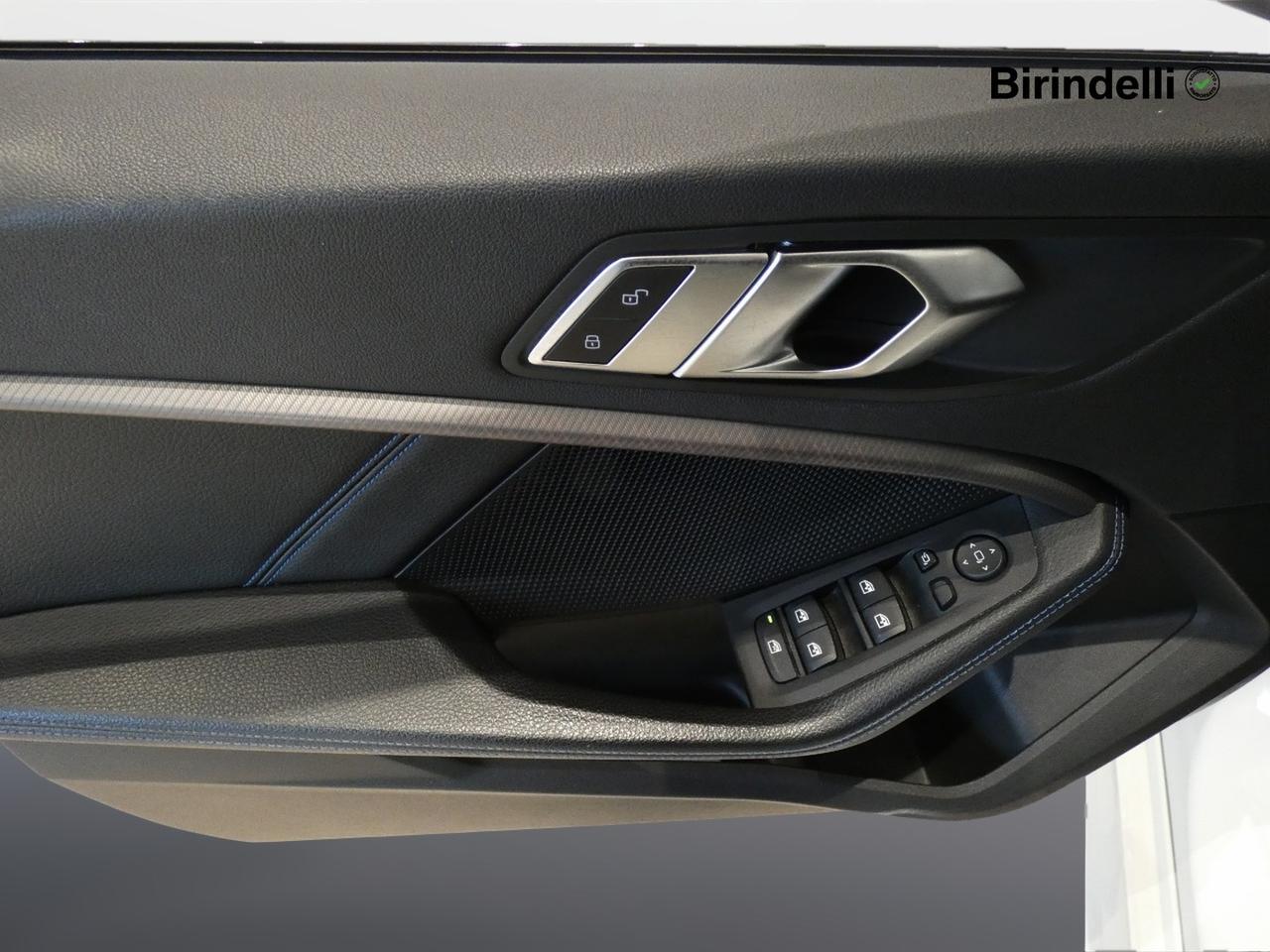 BMW Serie 1 (F40) - 118d 5p. Msport