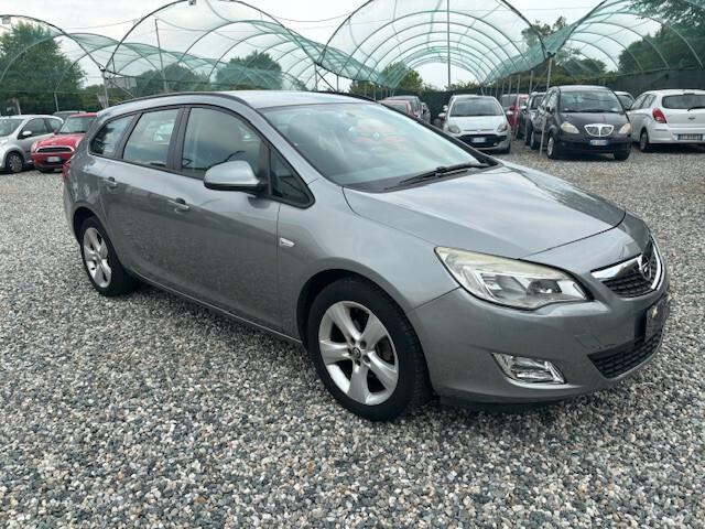 Opel Astra 1.4 Turbo 140CV Sports Tourer GPL Tech Elective