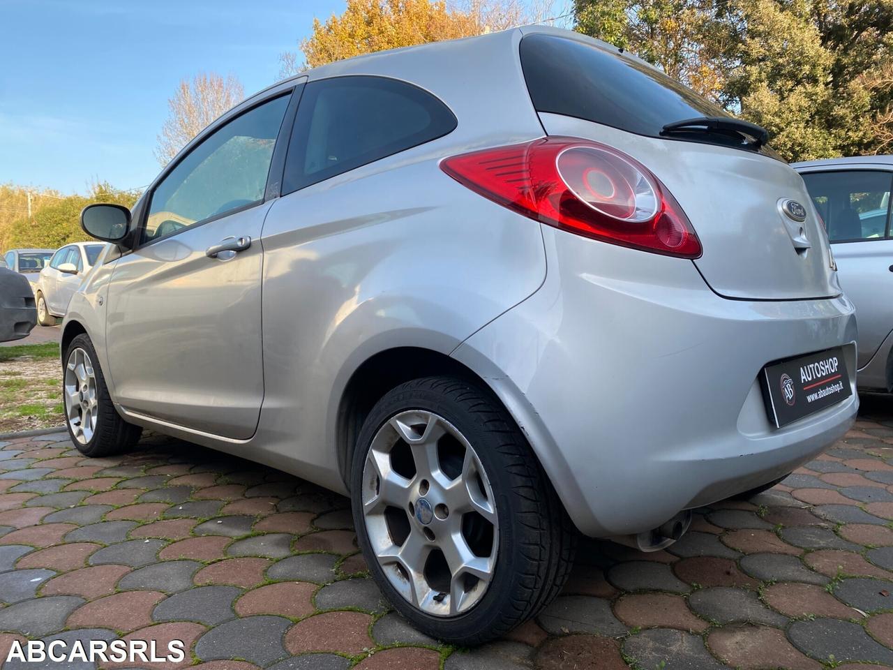 FORD - Ka - 1.2 8V 69CV Titanium - NEOPATENTATI -