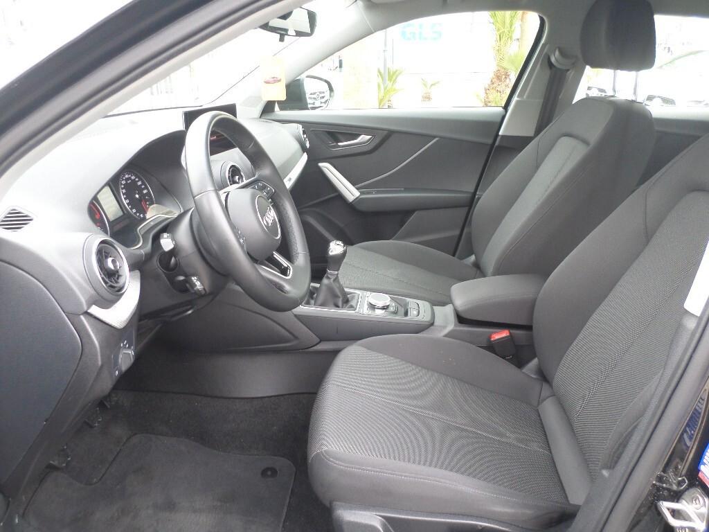 Audi Q2 30 TDI Business