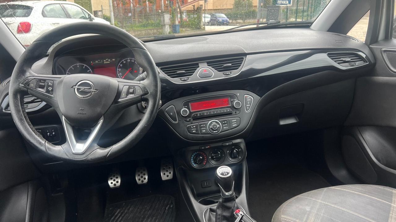 Opel Corsa 1.4 90CV GPL Tech 5 porte b-Color