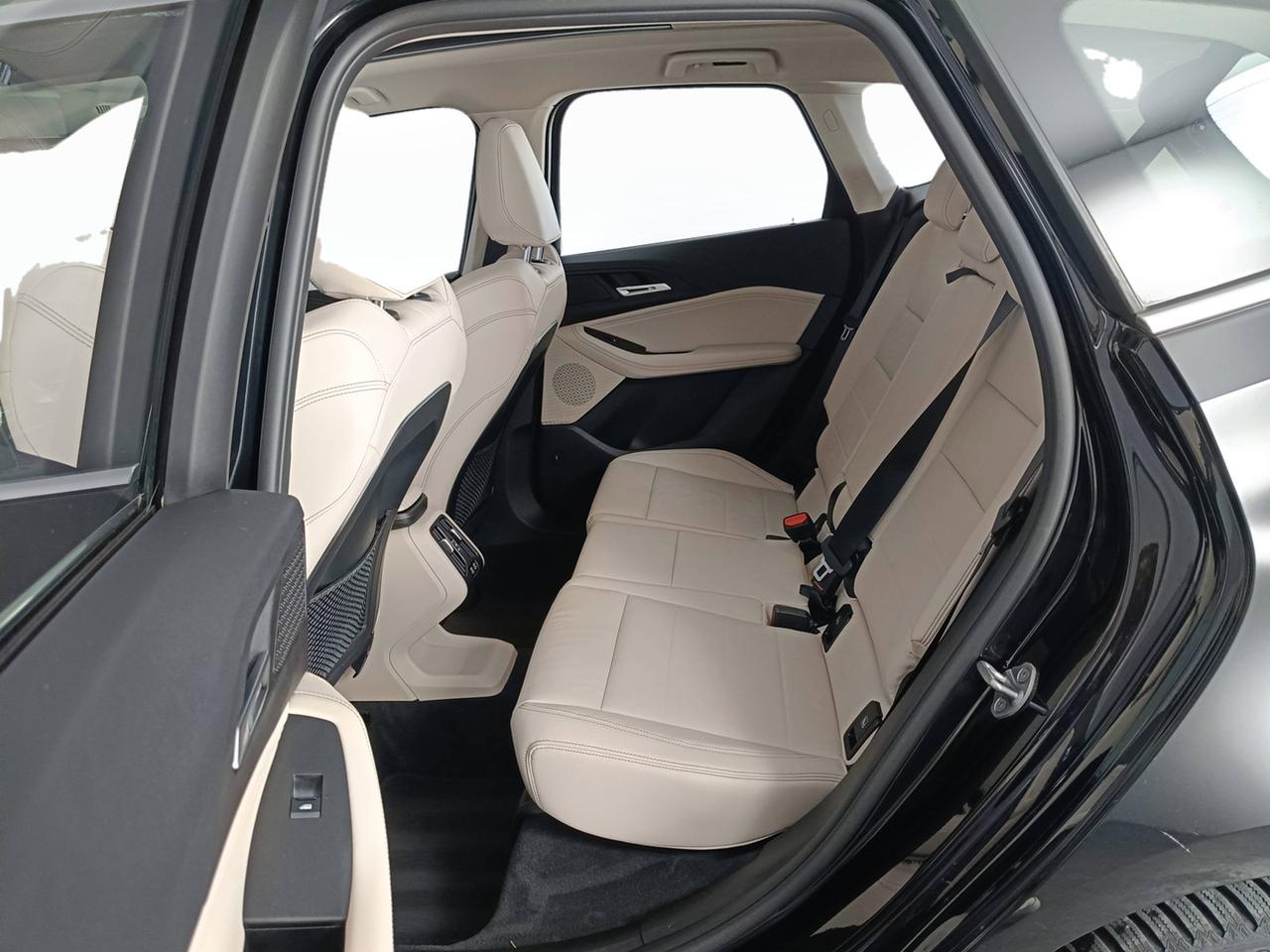BMW 218d Active Tourer Luxury auto