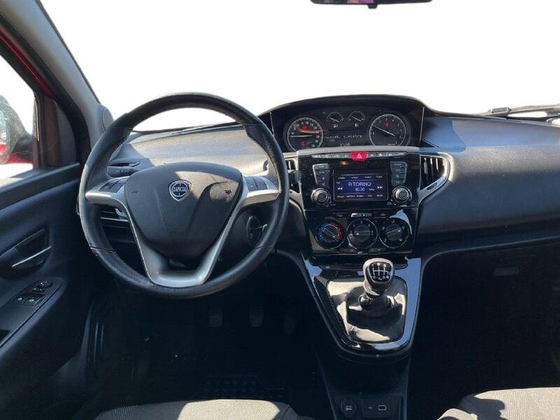 Lancia Ypsilon III 2015 1.0 hybrid Gold s&s 70cv