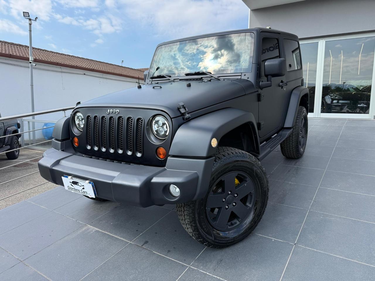 Jeep Wrangler 2.8 CRD DPF Sahara Auto rimessa a nuovo