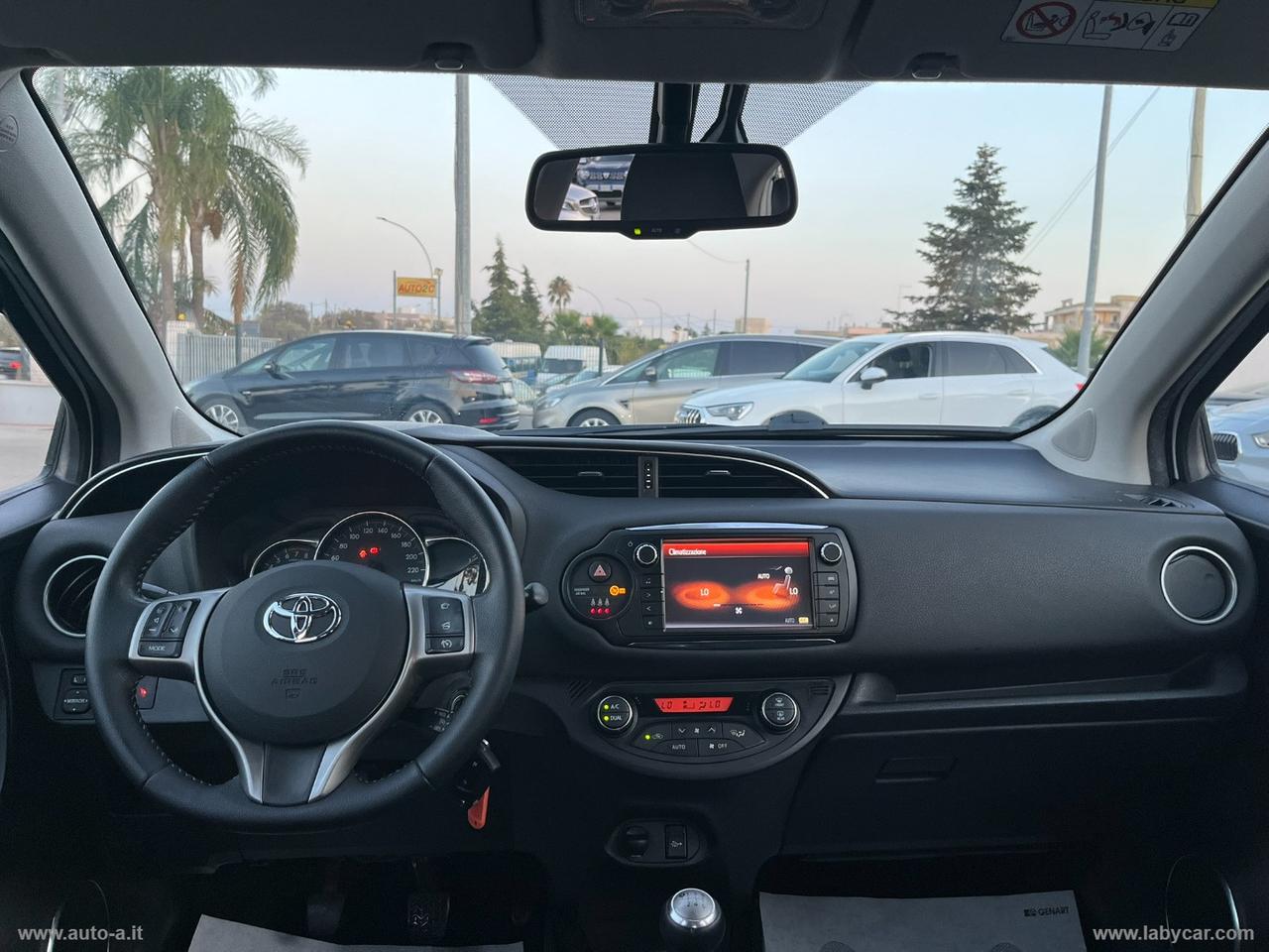 TOYOTA Yaris 1.3 5p. Style